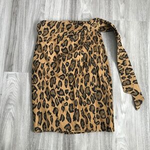 Vakko Vig Leather Skirt Cheetah Animal Pattern Wrap Pencil Womens 6